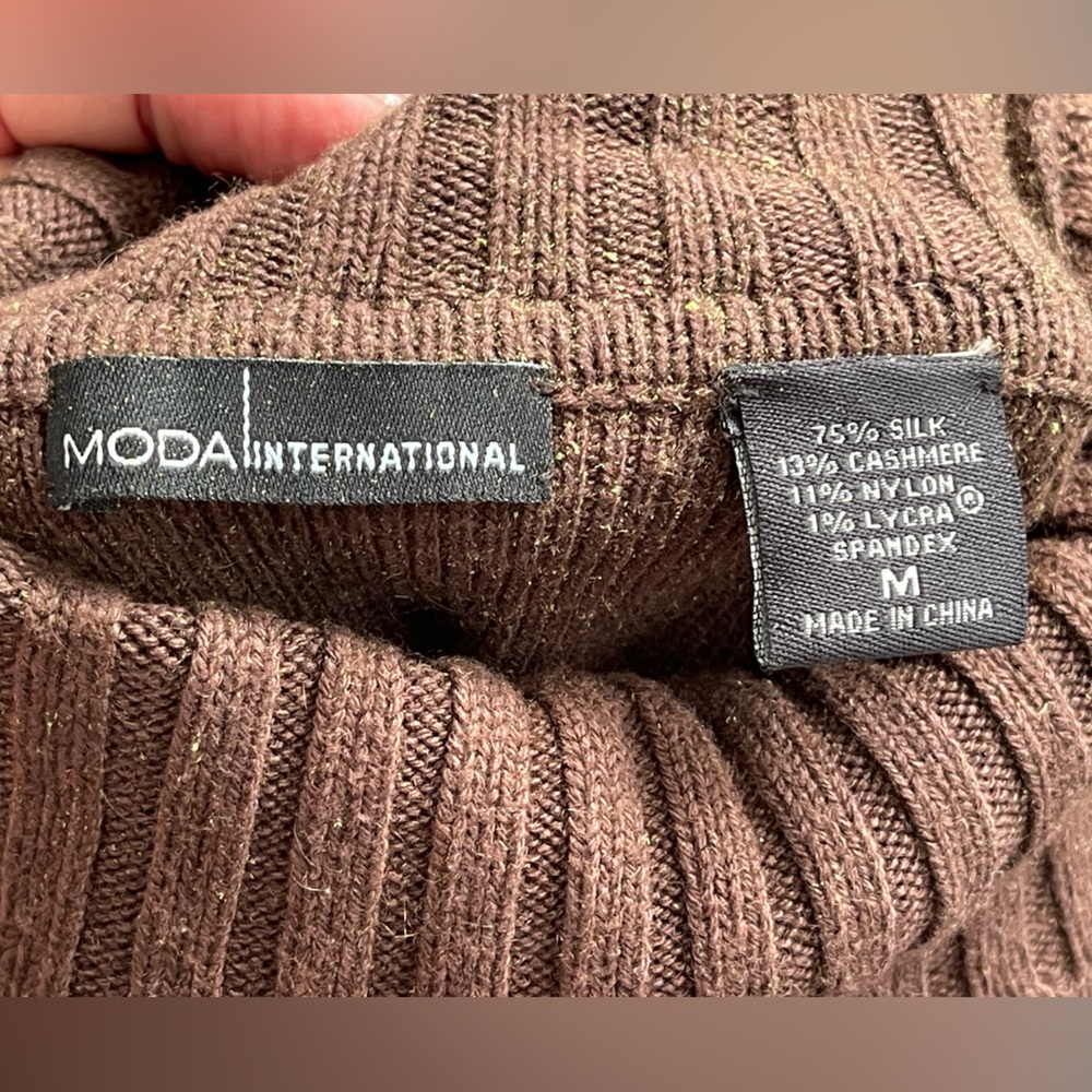 MODA International - Silk/Cashmere sweater dress - Picture 3 of 3